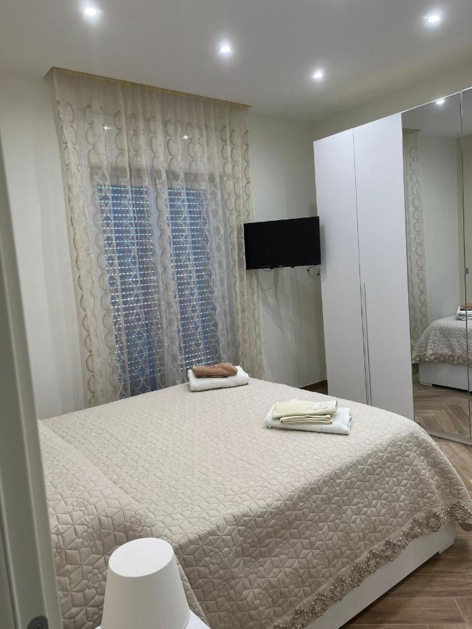 Casa Nick Apartment Torre del Greco Bagian luar foto